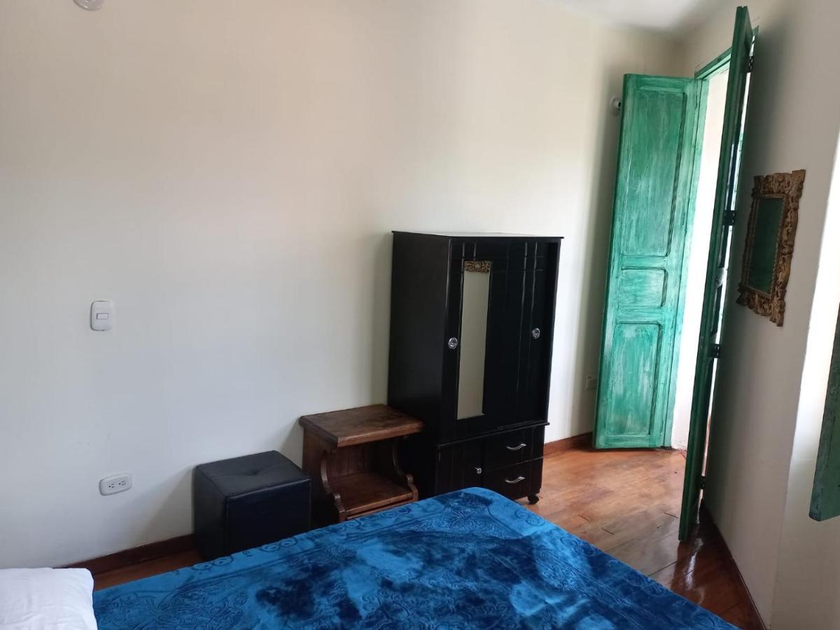 Hostel Mochileros Viajeros Bogotá Zewnętrze zdjęcie